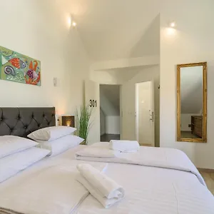 Bed and breakfast Vila White Trogir