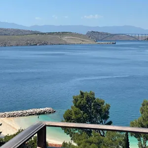https://apartments-villa-antonia.primorje-gorskikotar.com